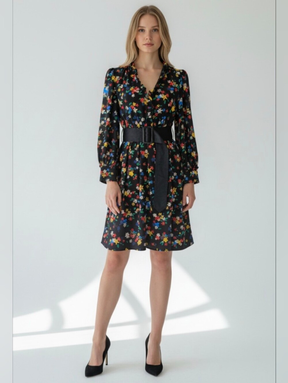 NWOT! KATE SPADE! BLACK W/ RED, YELLOW, GREEN, BLUE FLOWERS POUF SLEEVE DRESS! 6